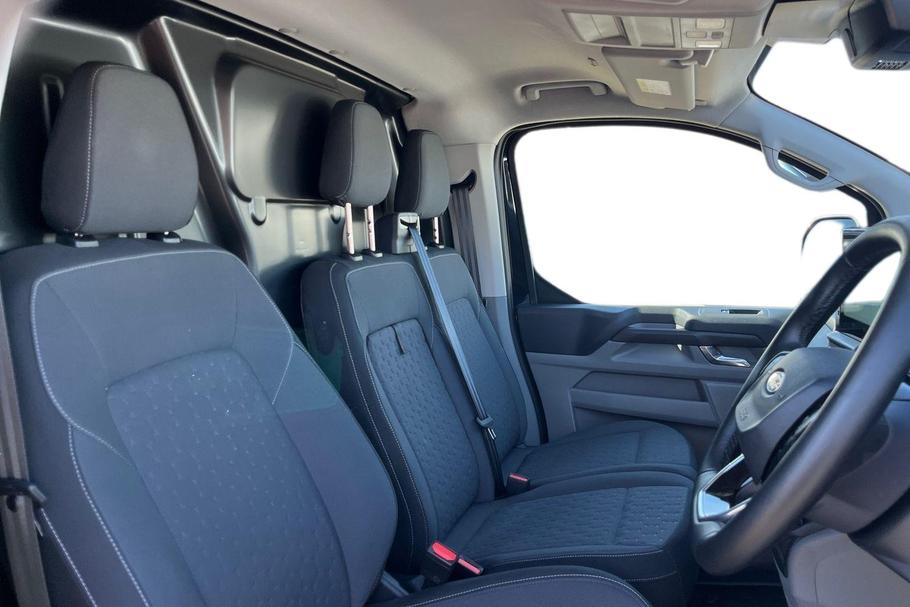 Used Ford TRANSIT CUSTOM WN26EFV 11