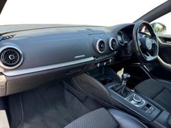 AUDI A3 Photo 2