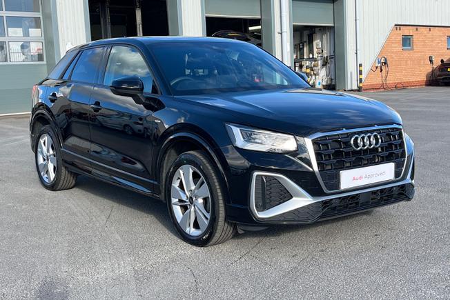 Audi Q2 Photo 21