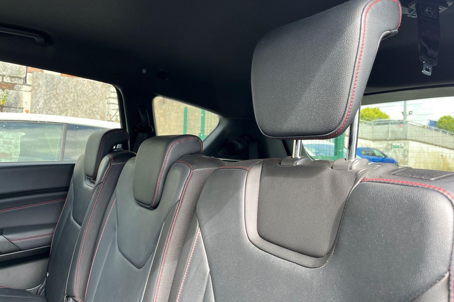 Ford S-MAX Photo 19