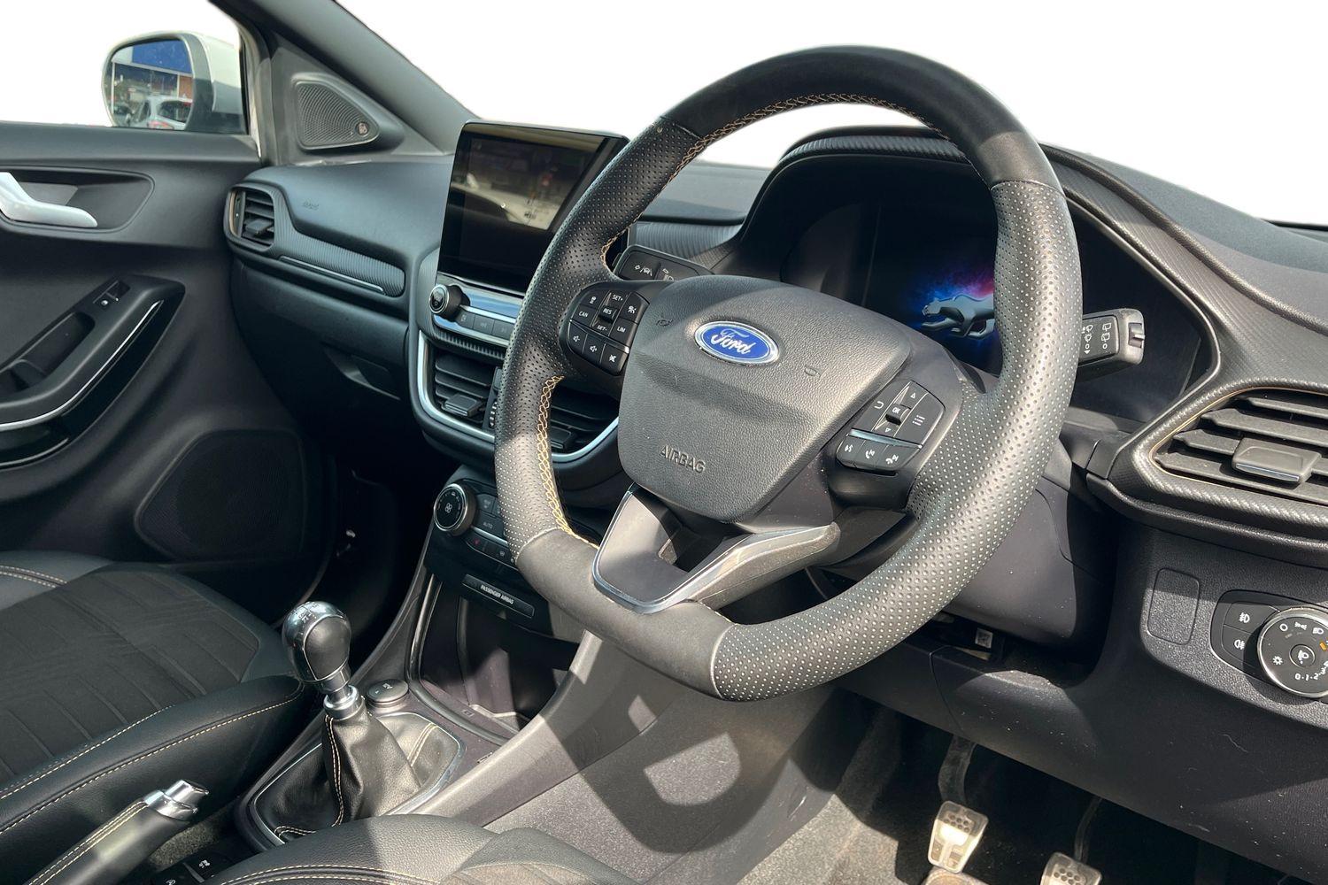 Ford PUMA Photo 8