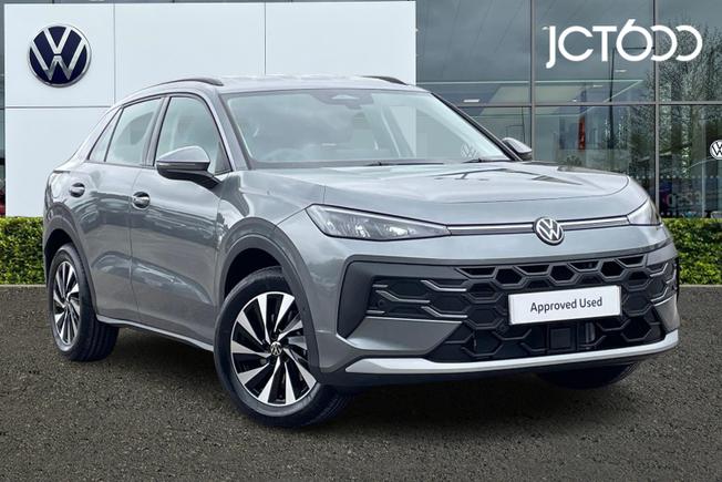 VOLKSWAGEN T-Roc Photo 1