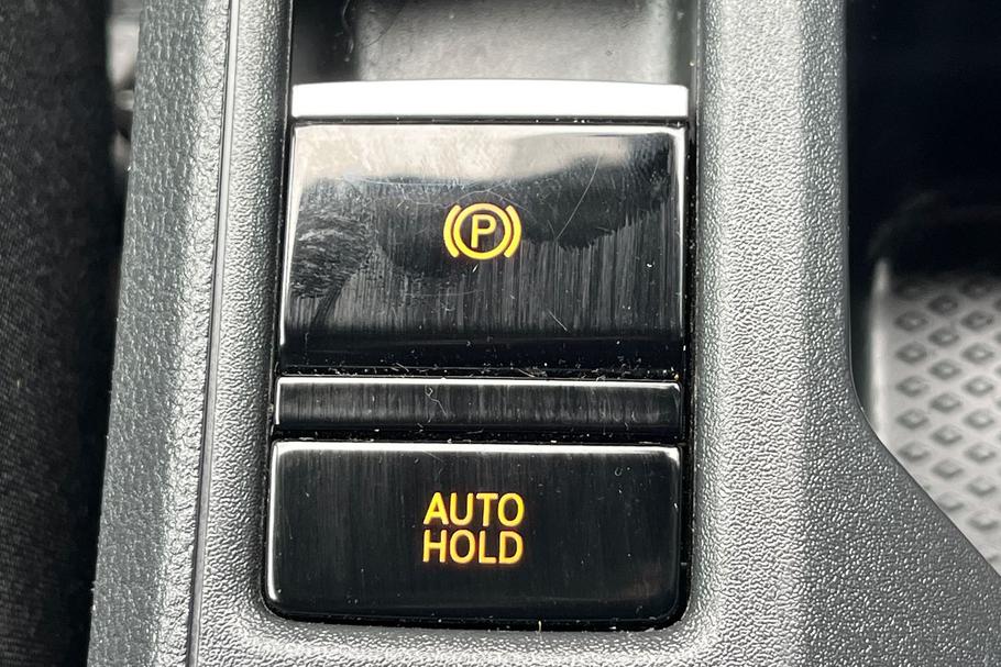 Used Ford TRANSIT CONNECT BG75DSO 18