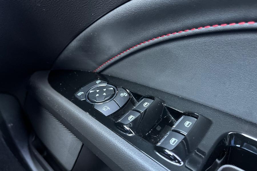 Ford MONDEO Photo autoimg-2752d00291f321af16177afebbc3deb9ba4e0cd6.jpg