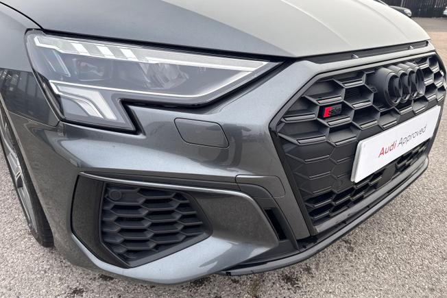 AUDI S3 Photo 23