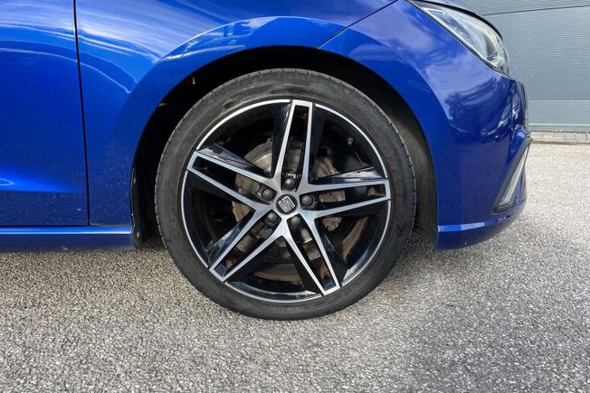 SEAT Ibiza Photo 5