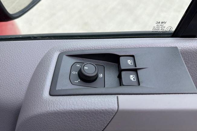 VOLKSWAGEN Crafter Photo 37