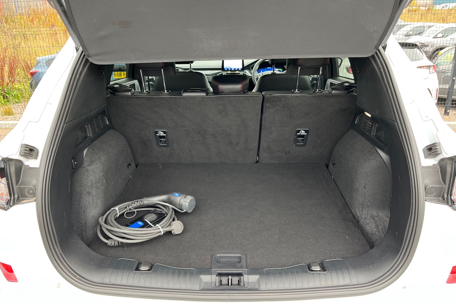 Ford Kuga Photo 20