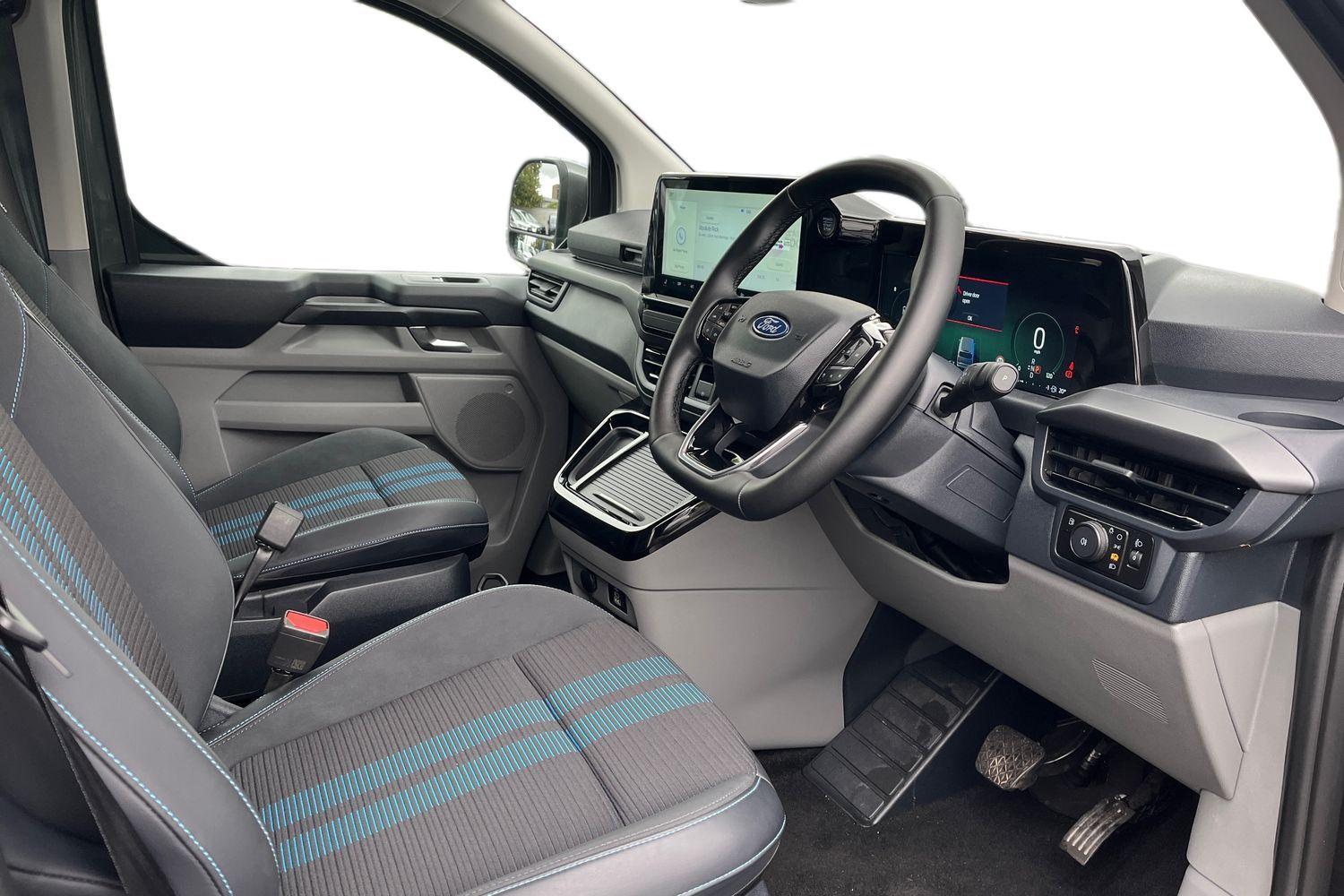 Ford TRANSIT CUSTOM Photo 13