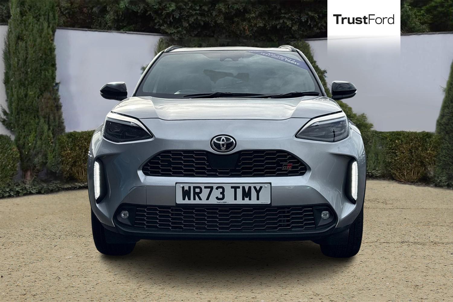 Toyota YARIS CROSS Photo 5