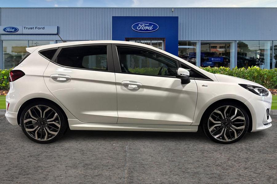Ford FIESTA Photo autoimg-275ec84e58486cf2a5a9d77327f9592f5a8c9aad.jpg