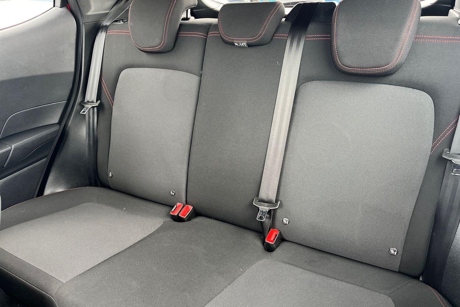 Ford FIESTA Photo 19