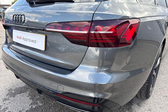 Audi A4 Avant Photo 28