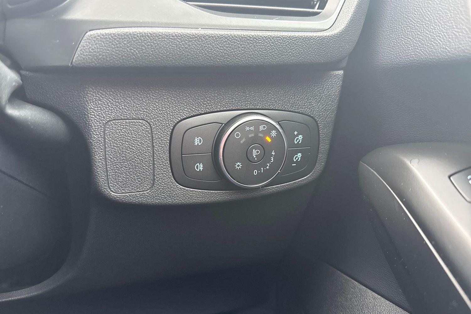 Ford Focus Photo 29
