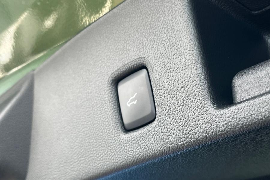 Ford Kuga Photo autoimg-2764eeb3afb6af03b6291857b8660bcf0b59bc54.jpg