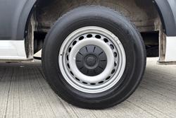 VOLKSWAGEN Crafter Photo 5