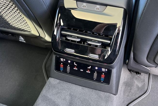 Audi  A6 Avant Photo 44