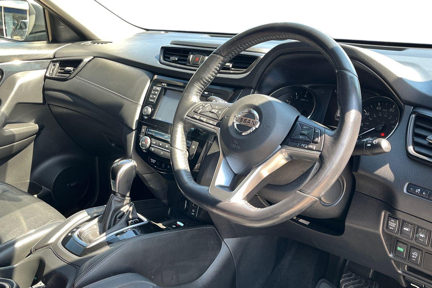 Nissan X-TRAIL Photo 8