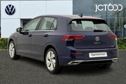 VOLKSWAGEN Golf Photo 3