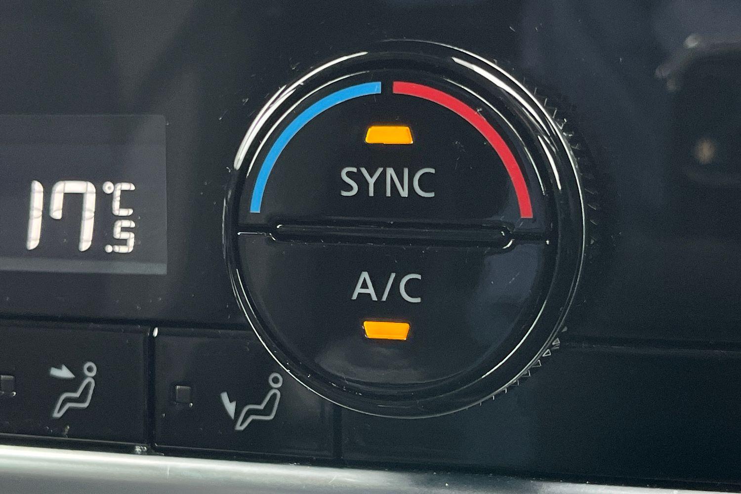 Nissan Qashqai Photo 31