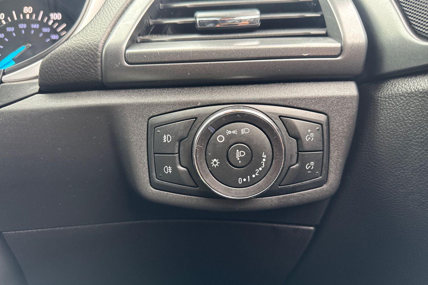 Ford MONDEO Photo 30