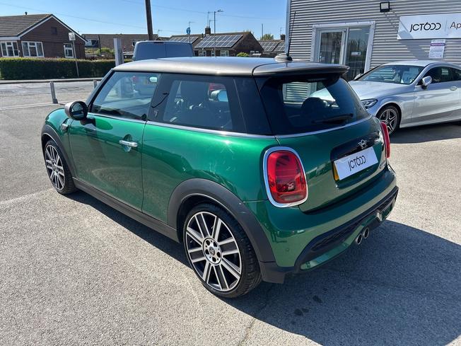 MINI Hatch Photo 41