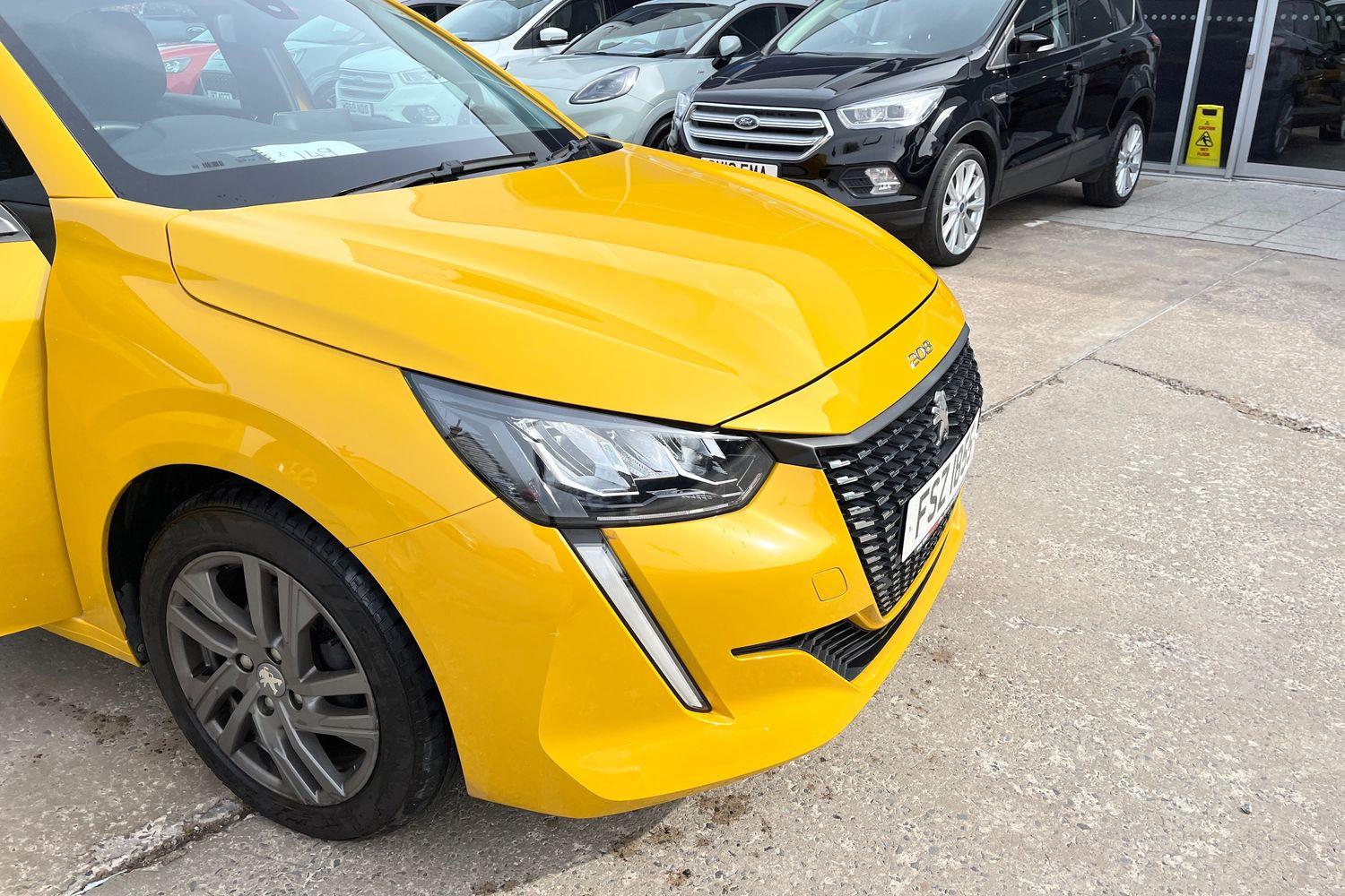Peugeot 208 Photo 22