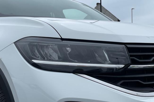 VOLKSWAGEN T-Cross Photo 19