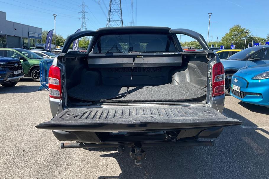 Used Mitsubishi L200 YA19RCU 6