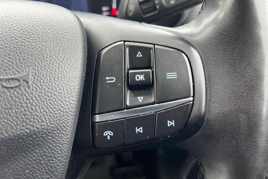 Ford TRANSIT COURIER Photo autoimg-2780bd2ff76593e8eb662645ccbe1486d3b0e919.jpg