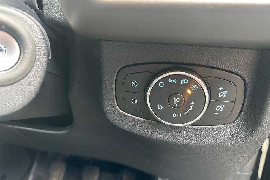 Used FORD TRANSIT COURIER HS24XGT 14