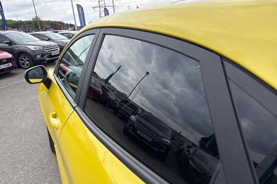 Ford PUMA Photo autoimg-278c2299e9d374e8b6db2a9e055fca5a52cd02f1.jpg