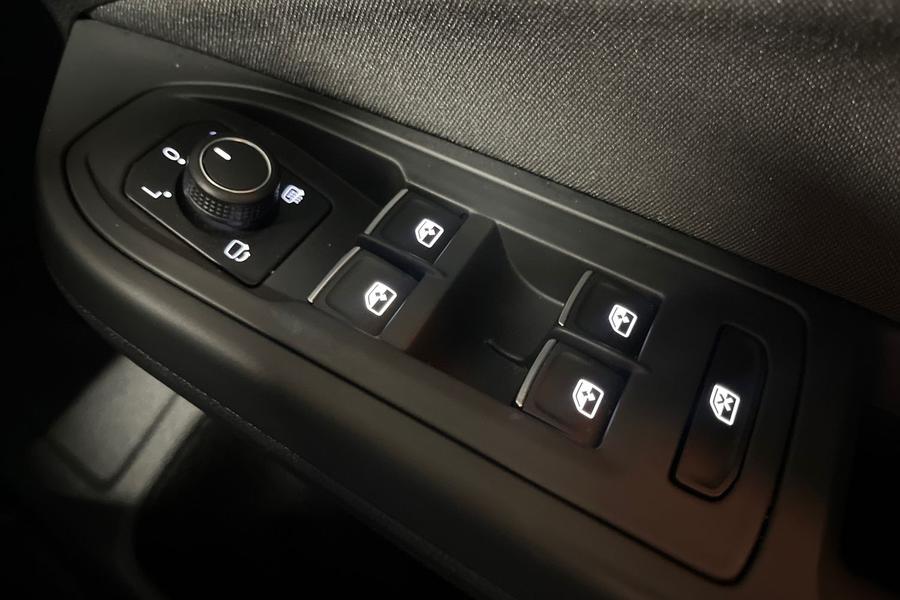 Volkswagen GOLF Photo autoimg-278f185197e15b1b012e85ccc9fffc3107343baa.jpg