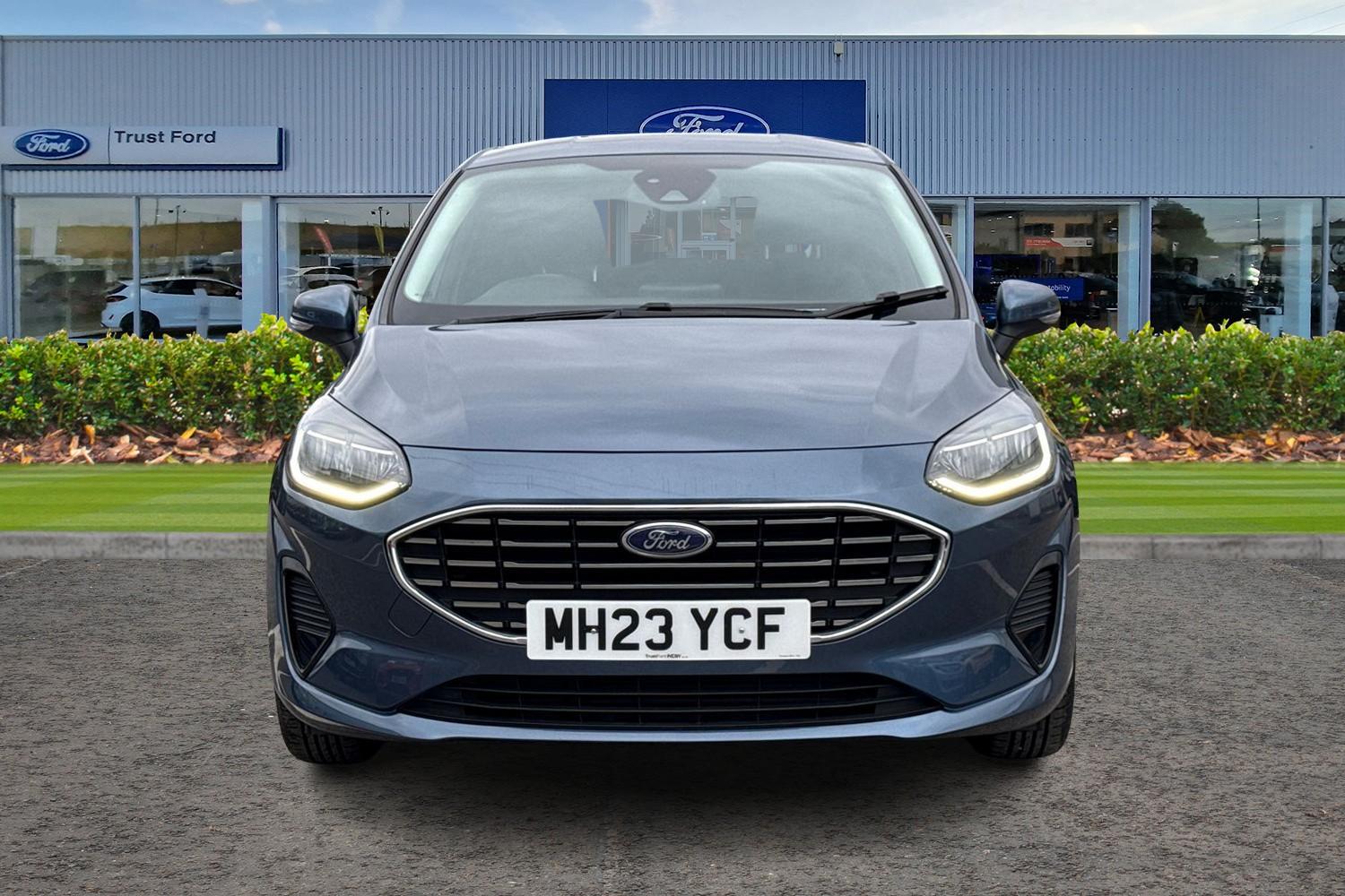 Ford FIESTA Photo 5