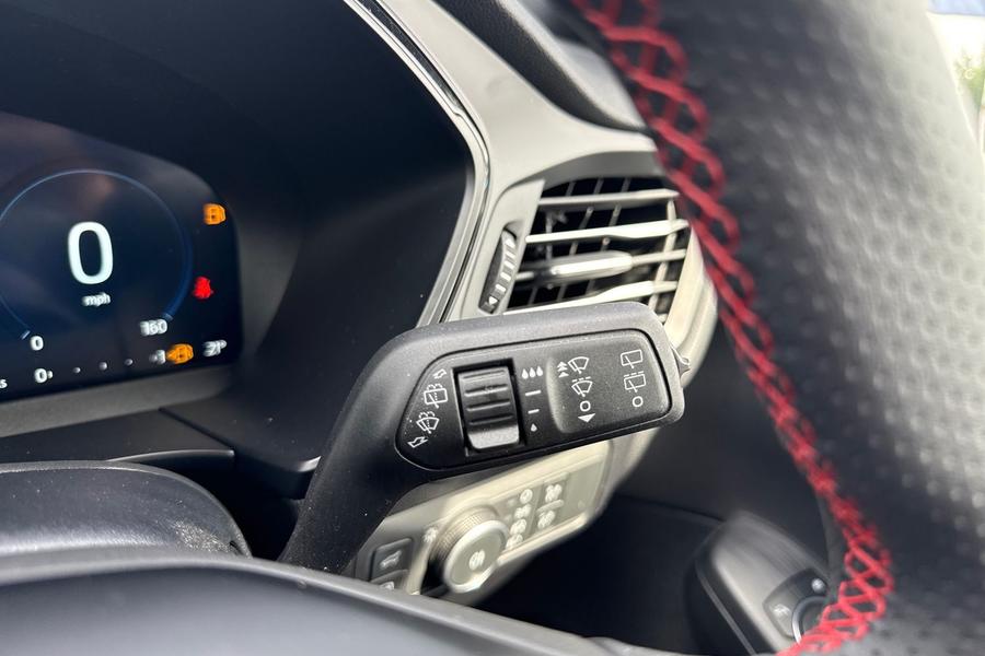 Ford Kuga Photo autoimg-2792eb74a7e265d283e8465005aee7610d10442e.jpg