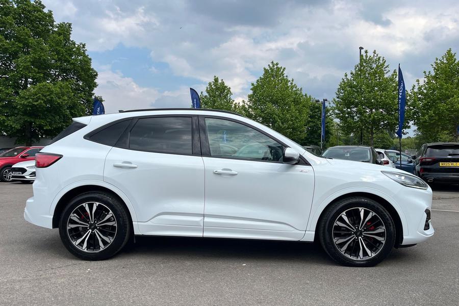 Ford KUGA Photo autoimg-27957ad66c52c2933dcc1b821937946d39548037.jpg