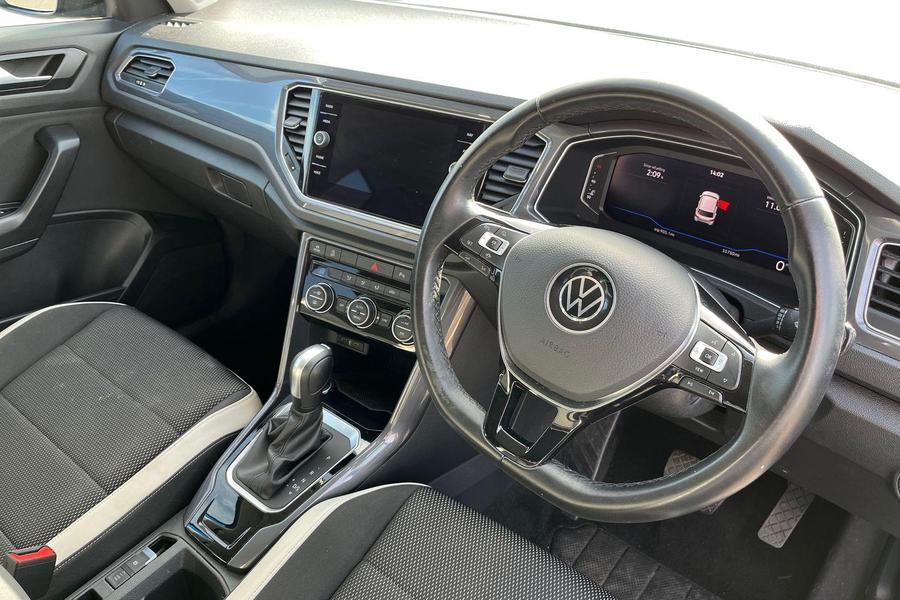 Volkswagen T-ROC Photo autoimg-2795d771f7565a2bddbd9cf74475b33b87e536cd.jpg