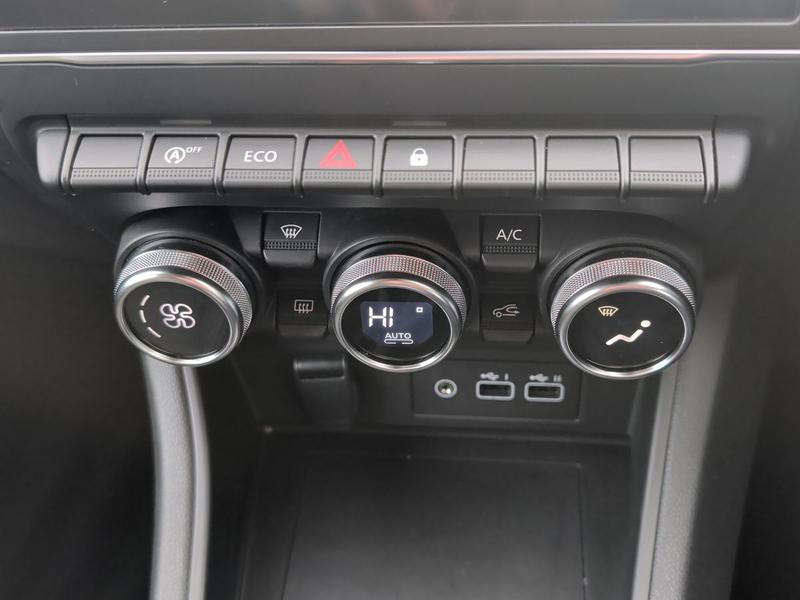 Used Renault Captur NG23FWL 44