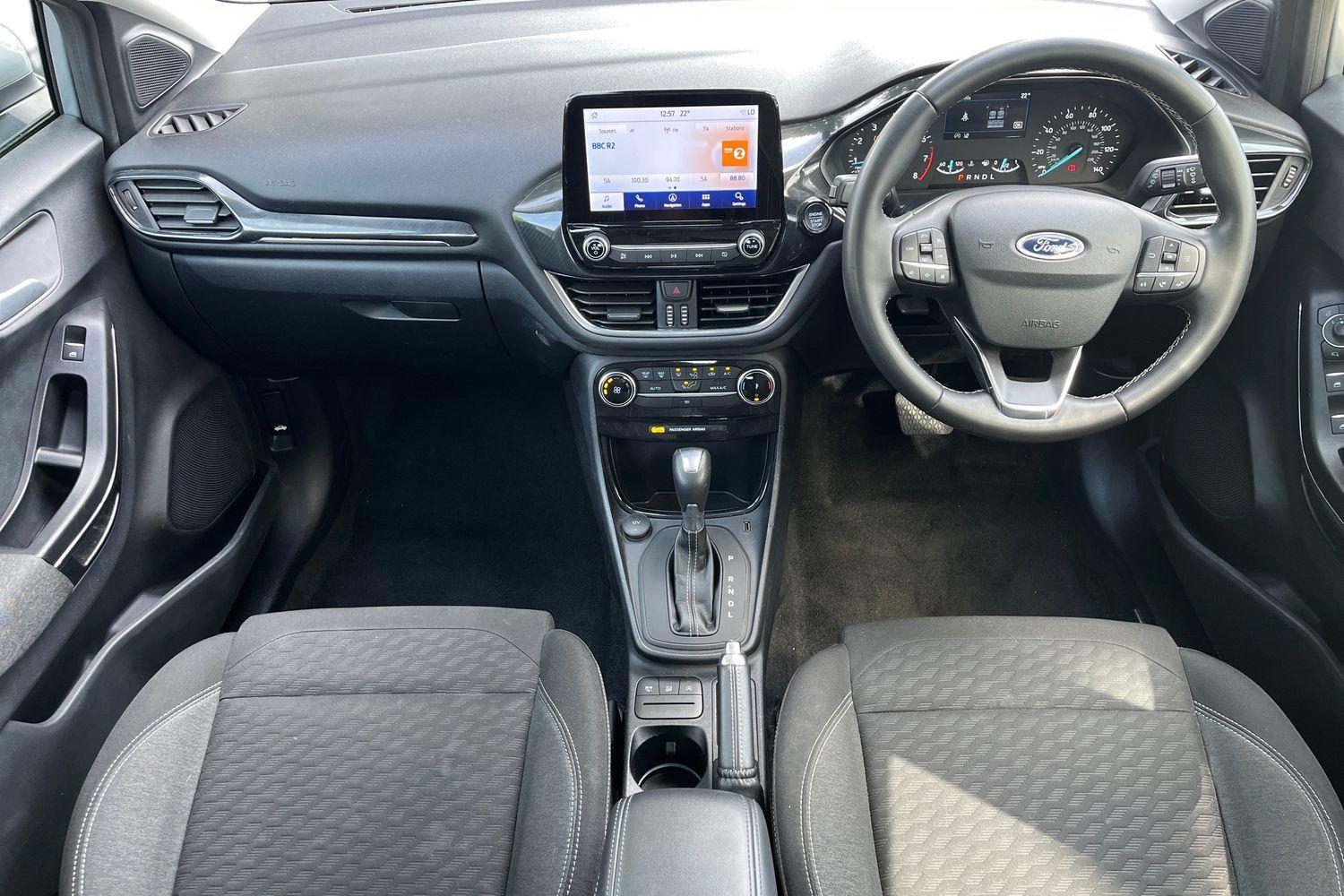Ford PUMA Photo 9