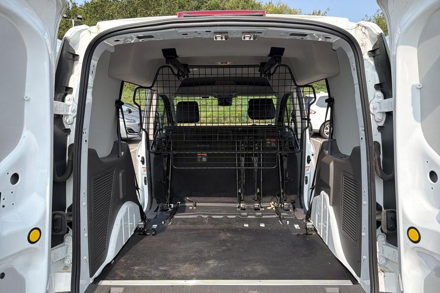 Ford TRANSIT CONNECT Photo autoimg-279ed2848a8f90305c44f241a3a9802301826bb2.jpg
