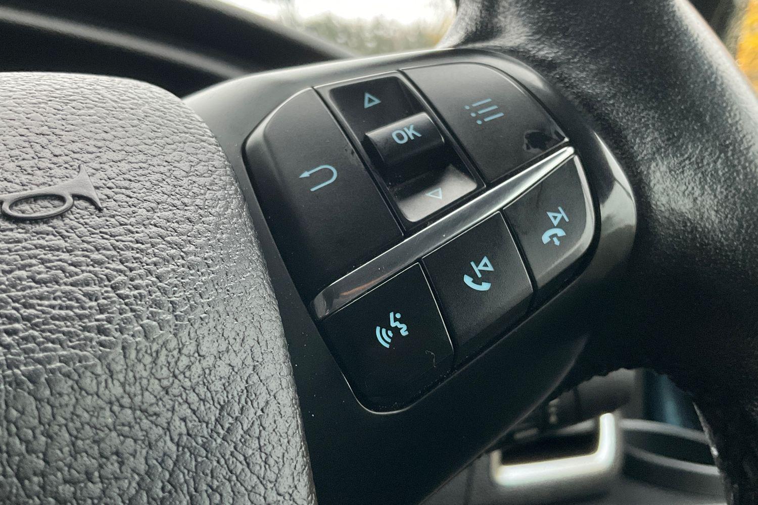 Ford TRANSIT CUSTOM Photo 23