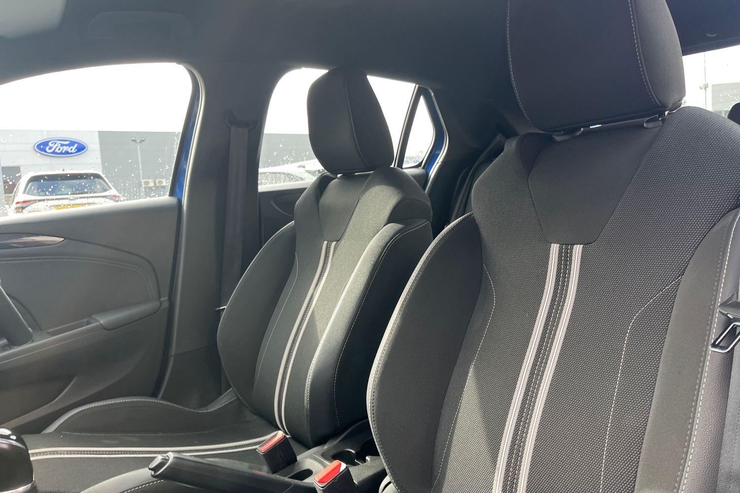 Vauxhall CORSA Photo 18