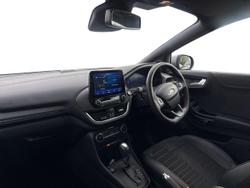 FORD Puma Photo 2