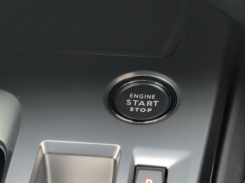 Used Peugeot E-308 RX73OUB 40