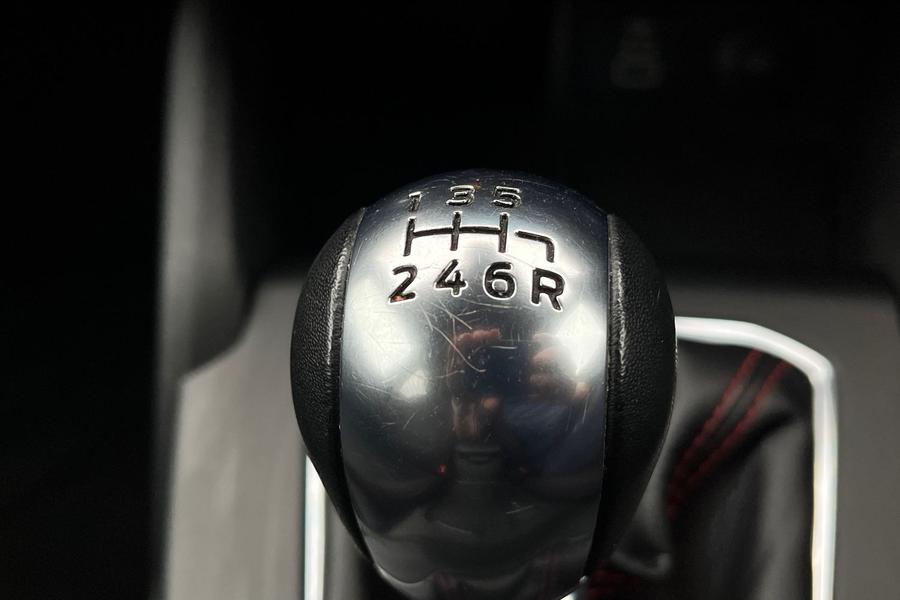 Ford FOCUS Photo autoimg-27b24608fbefac05eb72df8ee73ece3f575c9961.jpg