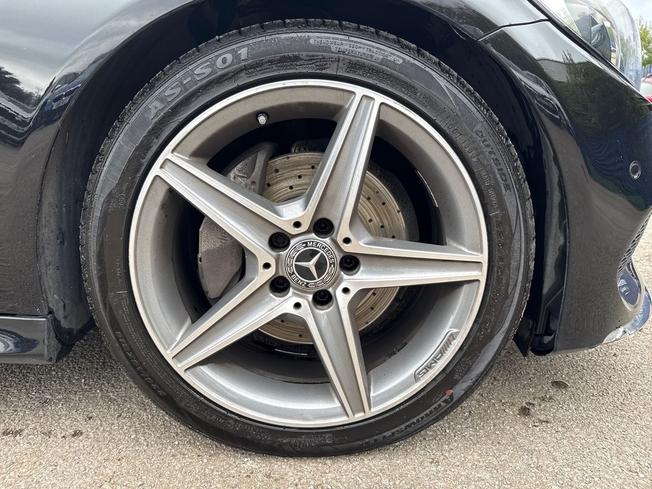 MERCEDES-BENZ C Class Photo 5