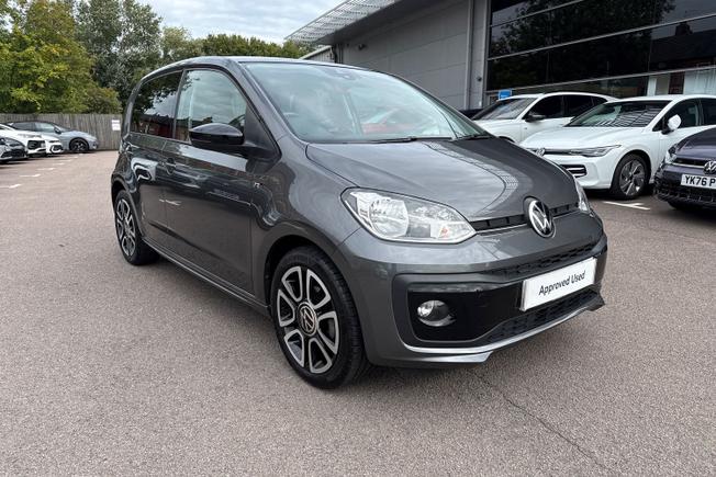 VOLKSWAGEN Up Photo 21