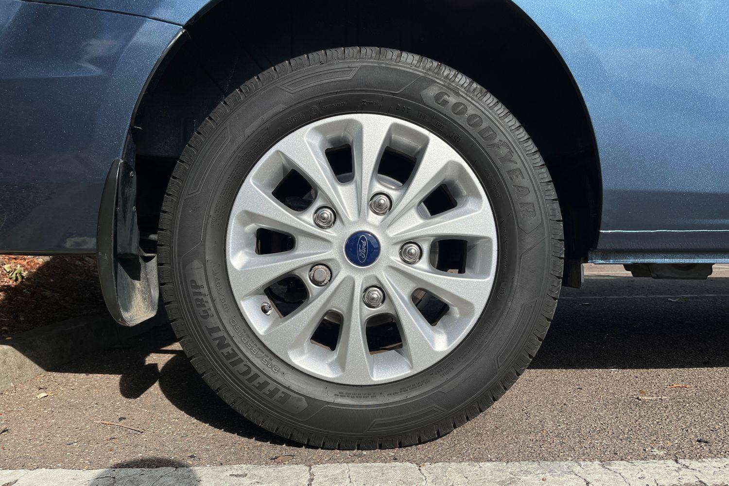 Ford TRANSIT CUSTOM Photo 23