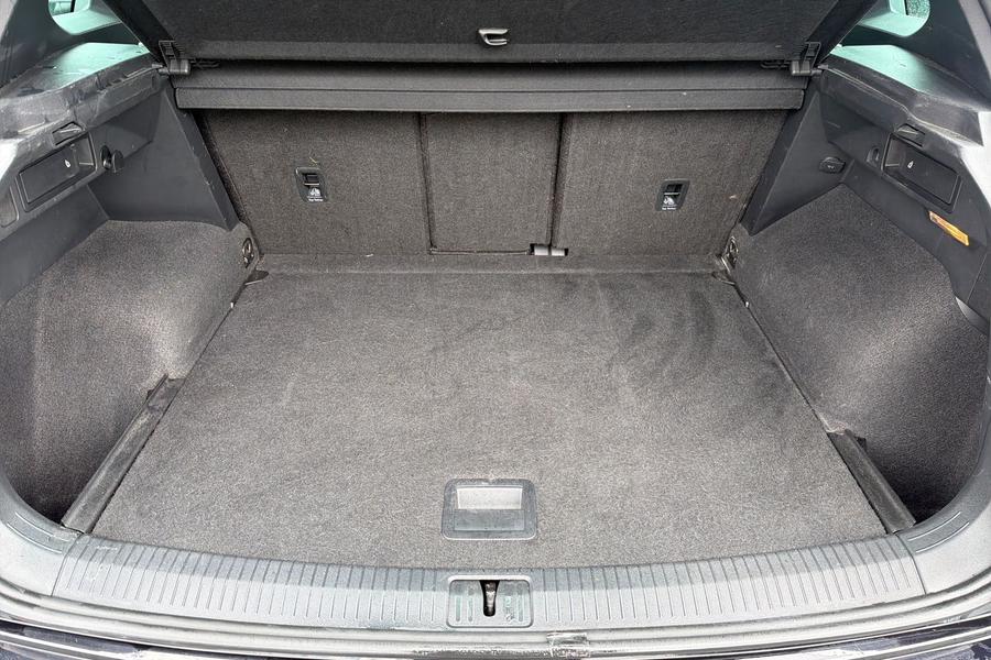 Volkswagen TIGUAN Photo autoimg-27b70919bf73e4b39622a147981312b6837699d7.jpg