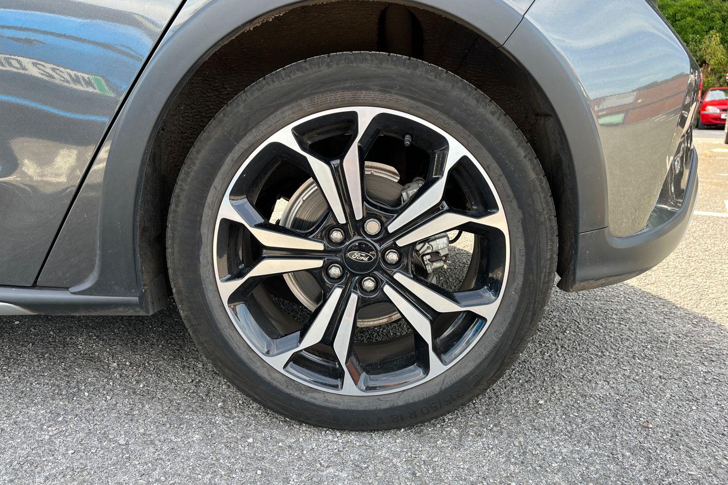 Ford Focus Photo 7